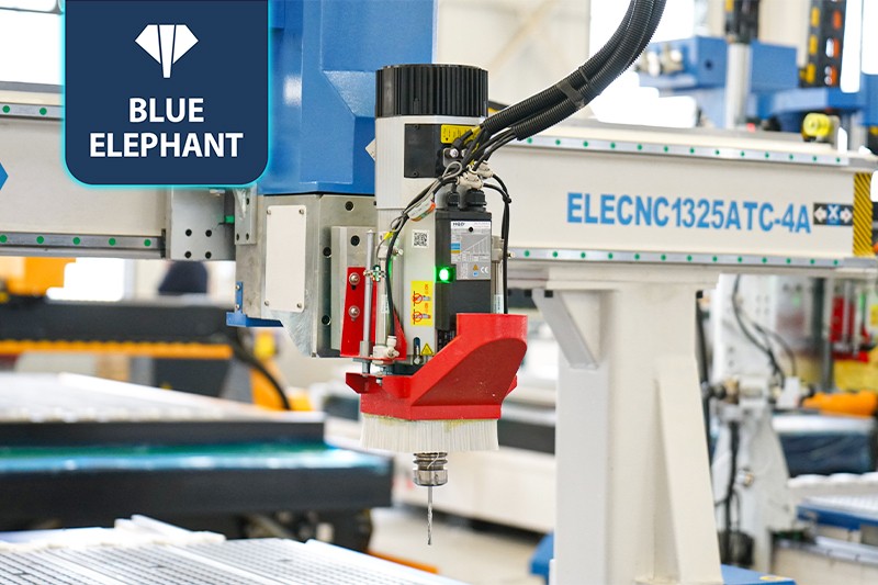 1325真四軸加工中心